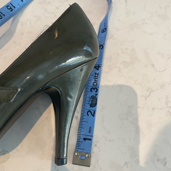 Nine West Patented Leather Heels - Picture 4 of 6